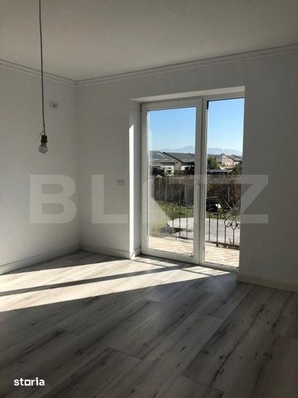 Casă cu 4 camere cu Teren 500 Mp în Sânpetru