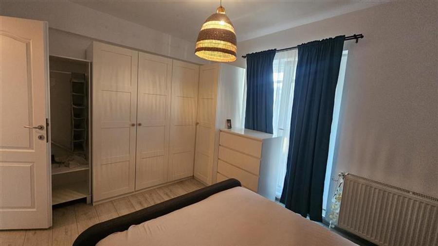 Apartament cu 2 camere decomandat, mobilat în Berceni