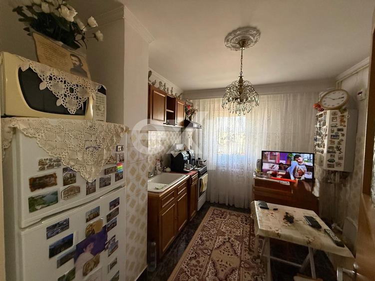 Apartament cu 2 camere decomandat, mobilat în Prundu