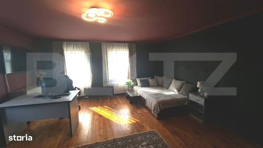 Casă cu 4 camere în Hălchiu