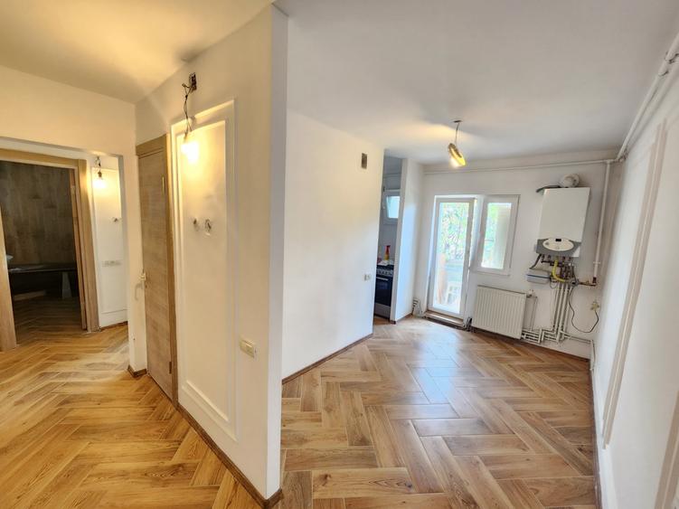 Apartament cu 2 camere decomandat, mobilat în Lunei