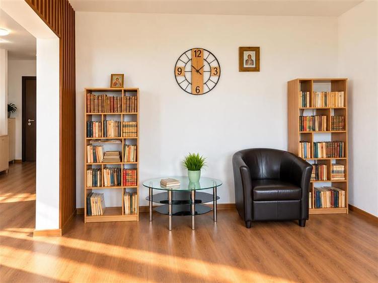 Apartament cu 2 camere decomandat, mobilat în Centrul Civic
