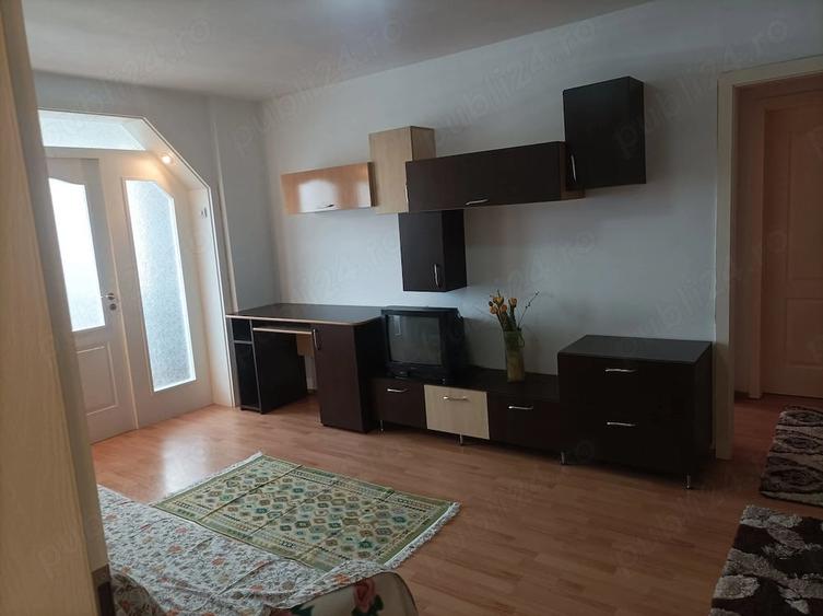 Apartament cu 2 camere semidecomandat în Ultracentral