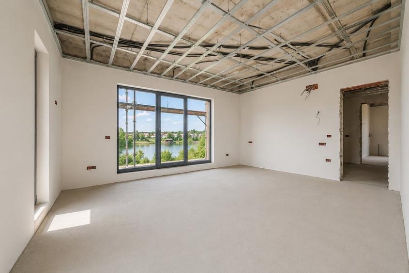 Casă cu 5 camere cu Teren 1200 Mp în Snagov