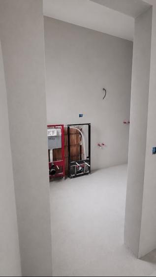 Duplex cu 4 camere cu Canalizare în Dumbrăvița