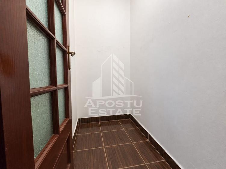 Apartament cu 4 camere decomandat, mobilat în Malul Mureșului