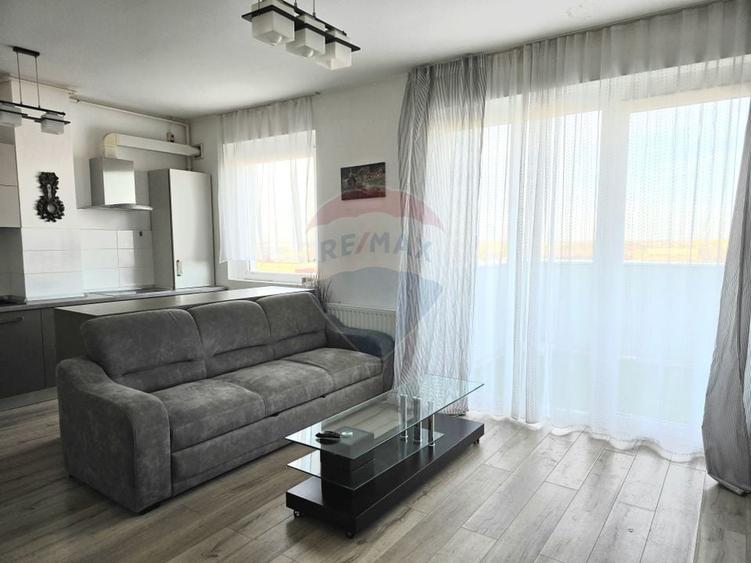 Apartament cu 2 camere semidecomandat, mobilat în UTA