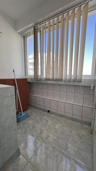 Garsonieră semidecomandată, mobilată în Titan