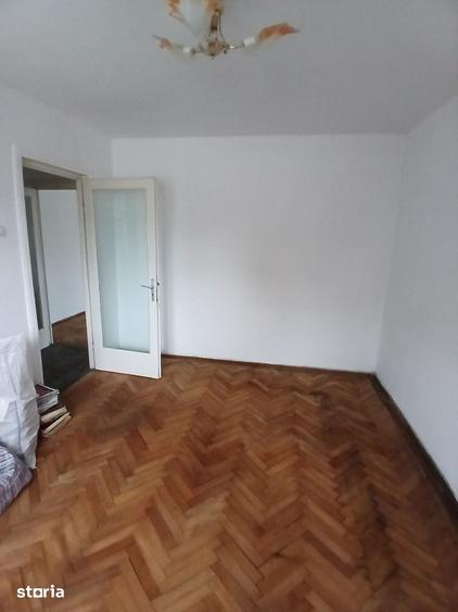 Apartament cu 2 camere semidecomandate, Centru - 11