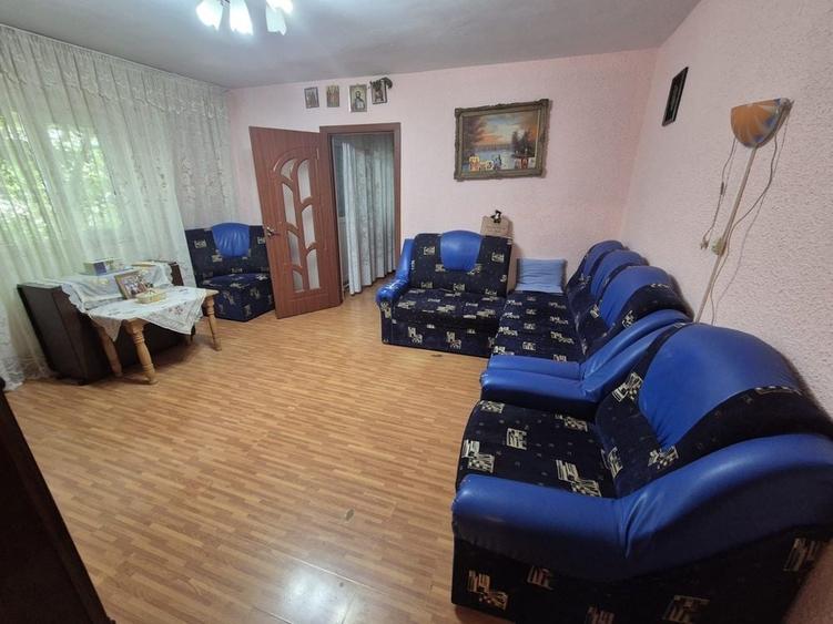 Apartament cu 2 camere nedecomandat în Central