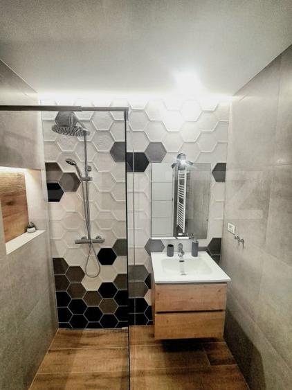 Apartament cu 2 camere semidecomandat în Centrul Istoric