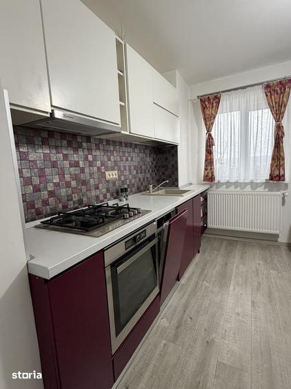 Apartament cu 3 camere în Tudor Vladimirescu