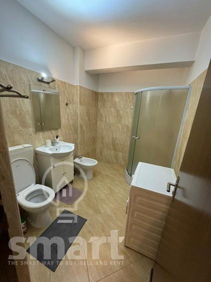 Apartament cu 2 camere semidecomandat în Central