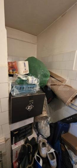 Apartament 4 camere, 4 balcoane,an 1984, 75 mp, zona Blv Bucuresti - 14