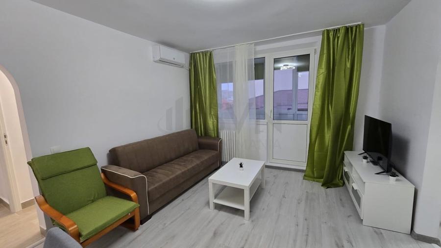 Apartament cu 2 camere semidecomandat, mobilat în Gara de Nord