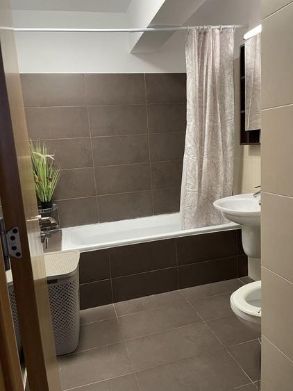 Apartament cu 2 camere decomandat în Calea Turzii