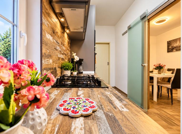 Apartament cu 3 camere decomandat în Ultracentral