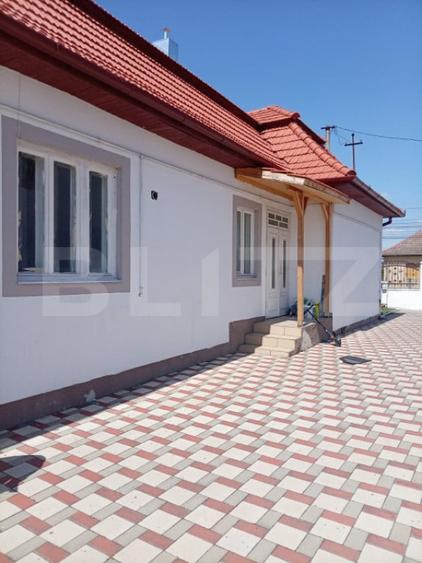 Casă cu 2 camere cu Teren 120 Mp în Central