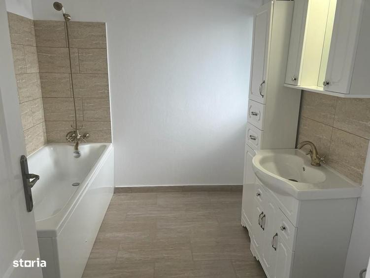 Casă cu 4 camere în Matraca