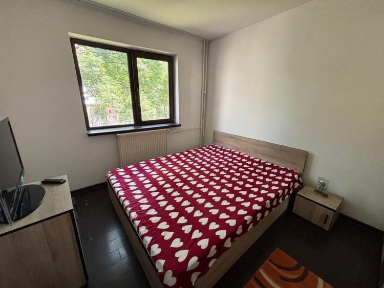 Apartament cu 2 camere- zona Vest - 4