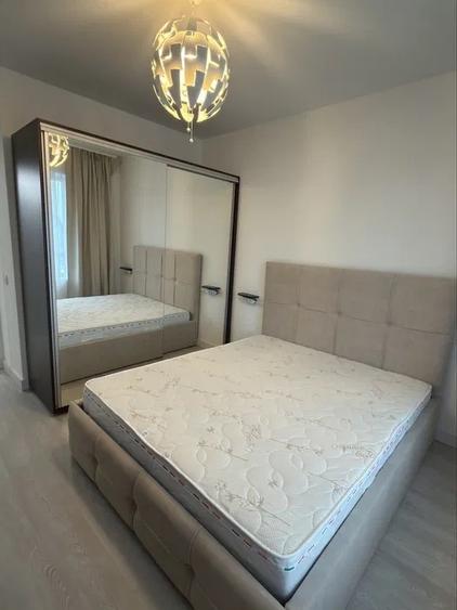 Apartament cu 2 camere decomandat, mobilat în Jiului