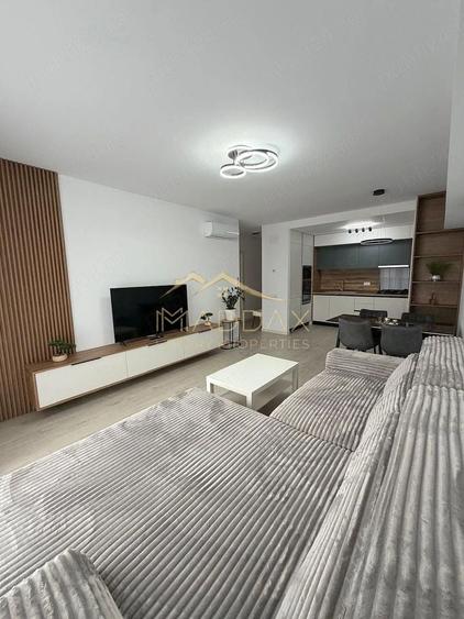 Apartament cu 2 camere decomandat în Drumul Taberei