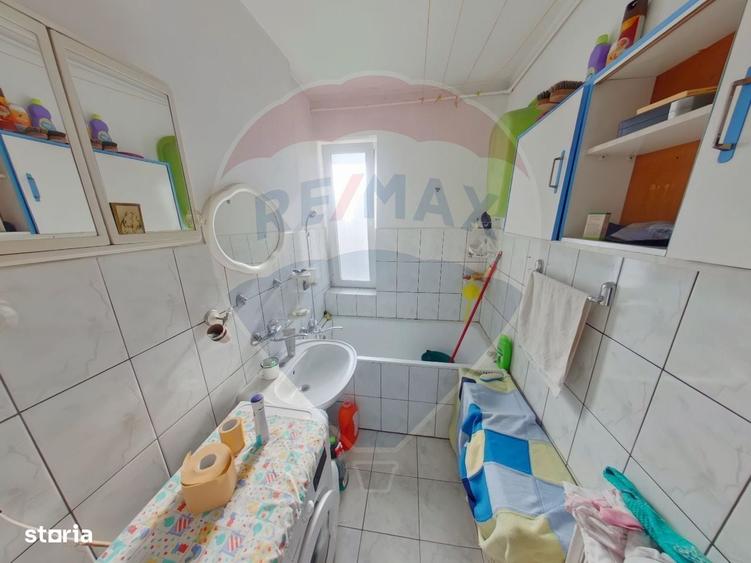 Apartament cu 2 camere, mobilat în Central