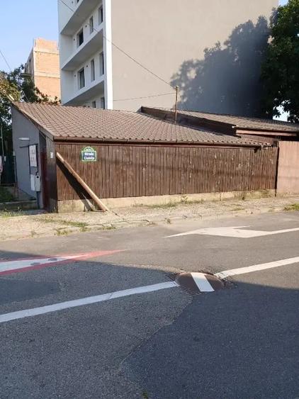Casă cu 3 camere în Central