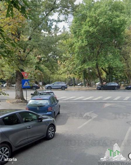 Spațiu comercial, de 320 mp, în Herăstrău
