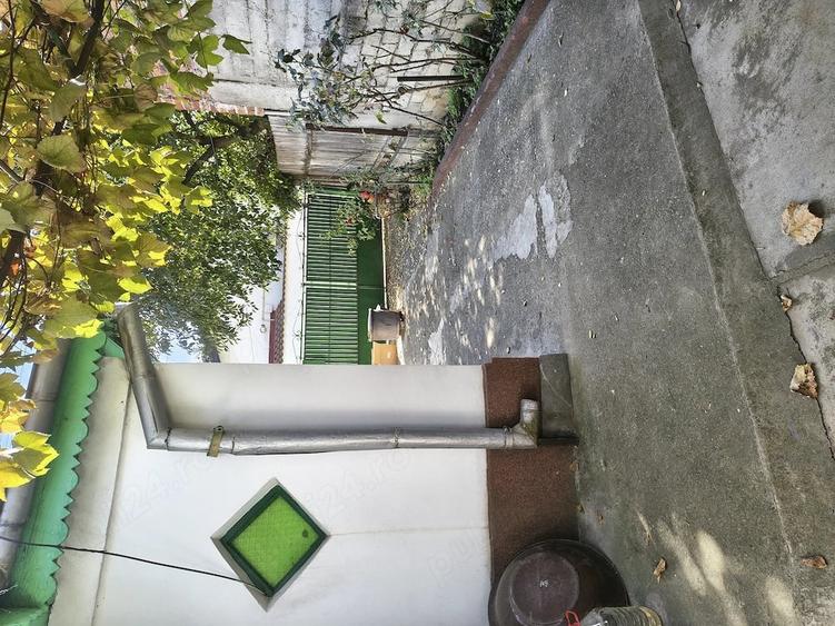 Casă cu 2 camere cu Teren 130 Mp în Ana Ipătescu