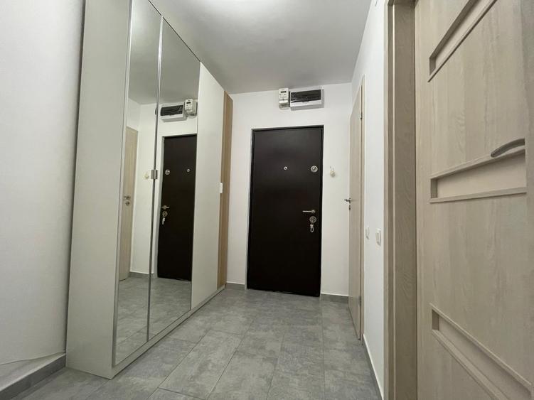 Apartament cu 3 camere decomandat în Brâncoveanu