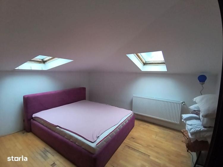 Apartament cu 4 camere în Roșu