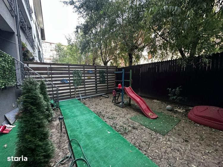 Apartament cu 2 camere decomandat în Dobroești