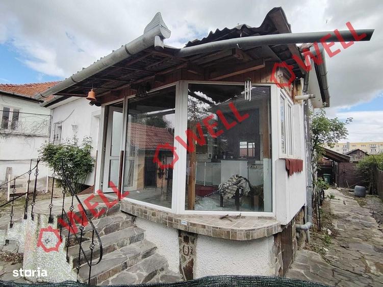 Casă cu 4 camere în Central