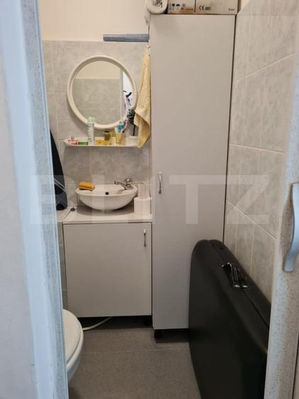 Spațiu comercial, de 25 mp, în Central