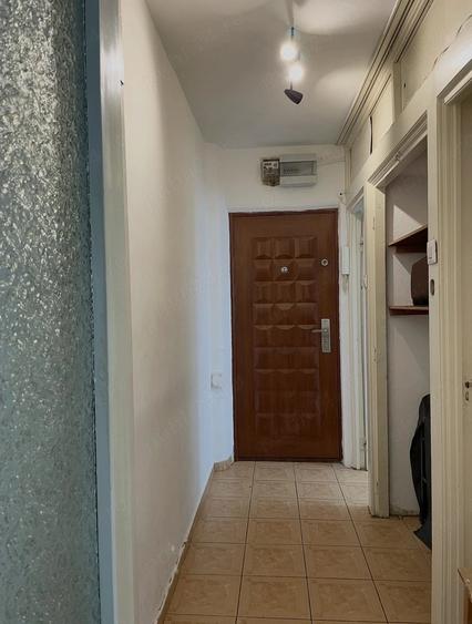 Apartament cu 2 camere semidecomandat în Take Ionescu