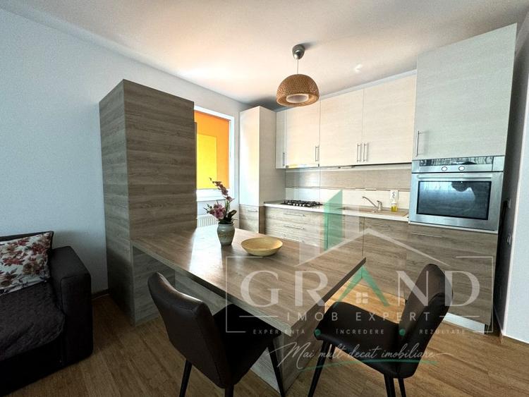 Apartament cu 2 camere semidecomandat, mobilat în Borhanci