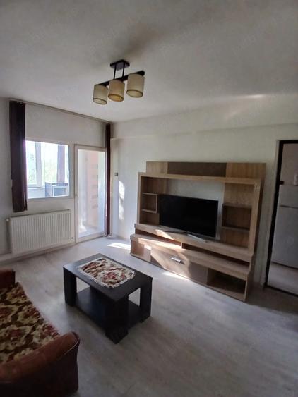 Apartament cu 2 camere decomandat în Brazda lui Novac