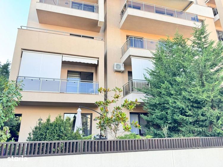 Apartament cu 3 camere, mobilat în Central