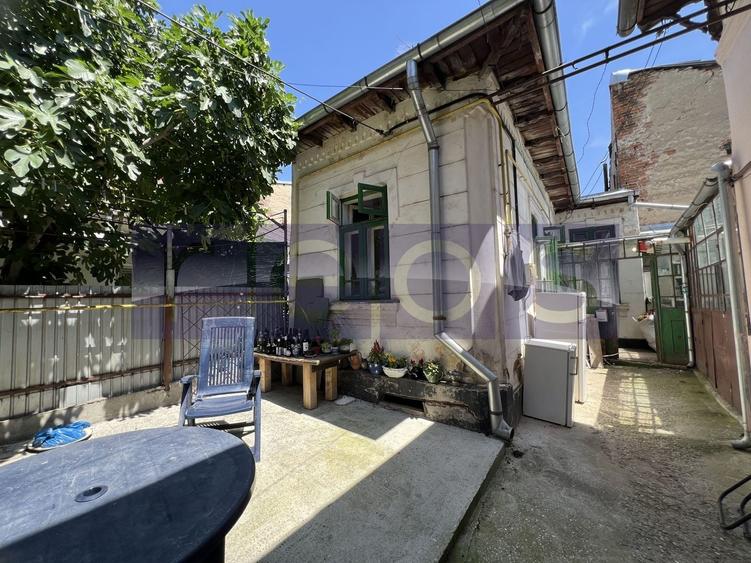 Casă individuală cu 2 camere cu Canalizare în Turda