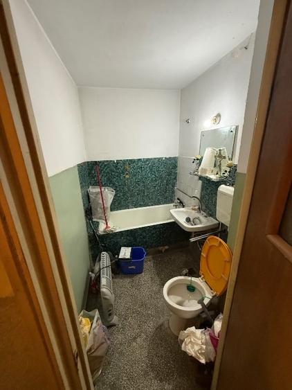 Apartament cu 2 camere semidecomandat în Obor