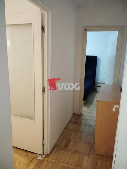Apartament cu 3 camere semidecomandat în Spitalul Județean