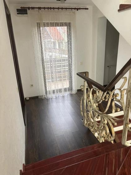 Casă cu Teren 680 Mp în Trivale