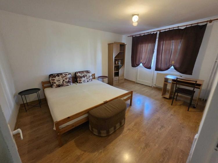 Inchiriez apartament 2 camere, decomandat, pe strada Soseaua Nicolina (Rond Vechi -langa BRD), modelul cu bucatarie inchisa. - 7