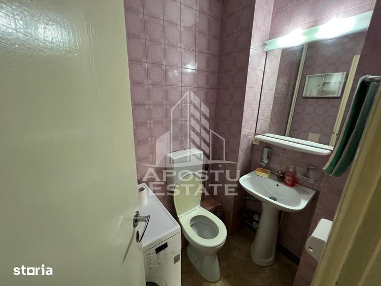 Apartament cu 3 camere în Circumvalațiunii