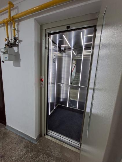 Apartament cu 3 camere în Tomis Nord