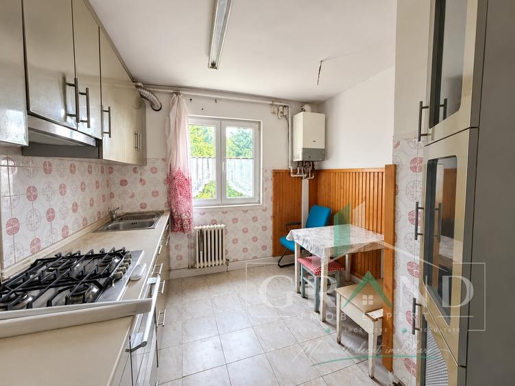 Apartament cu 3 camere decomandat, mobilat în Mănăștur