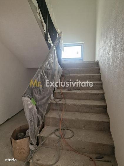 Apartament cu 3 camere în Smeura