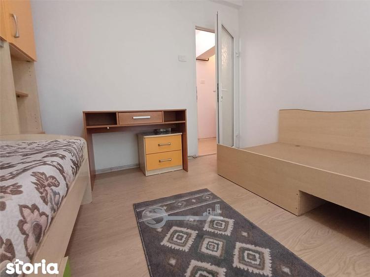 Apartament cu 2 camere decomandat, mobilat în Mircea cel Bătrân