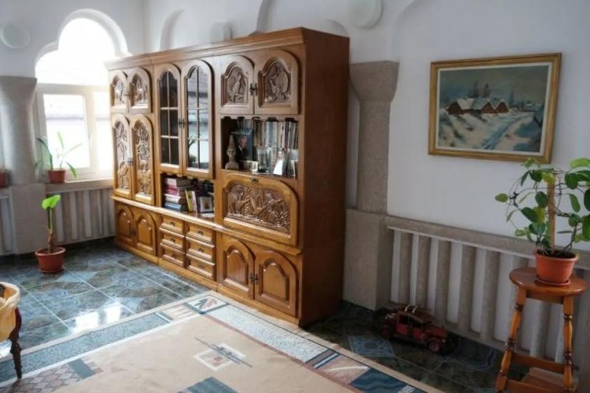 Casă individuală cu 4 camere cu Teren 610 Mp în Gheorgheni
